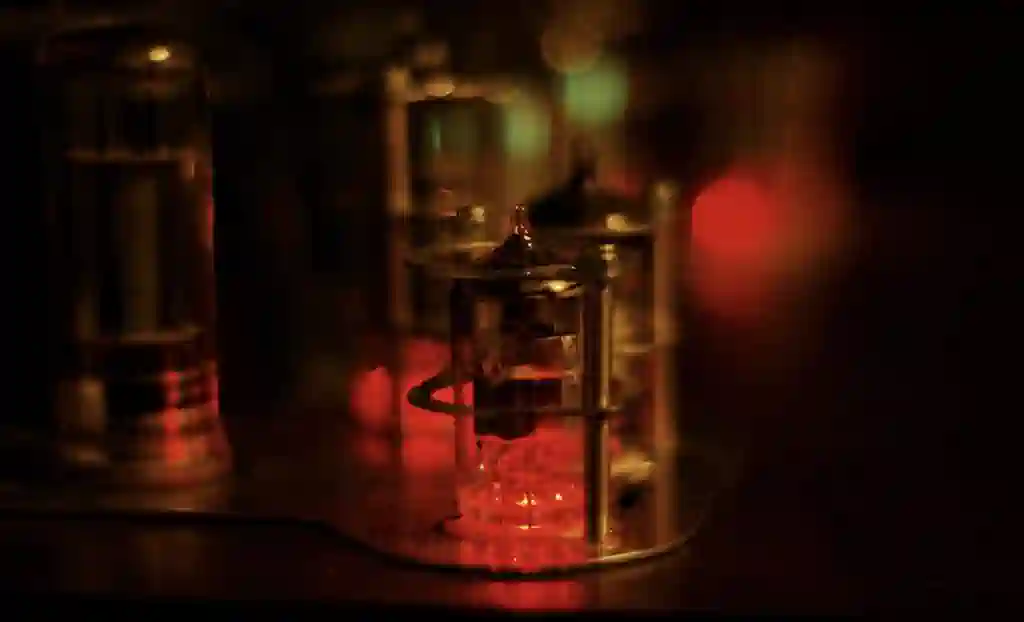 Kraj ere vakuumskih cijevi