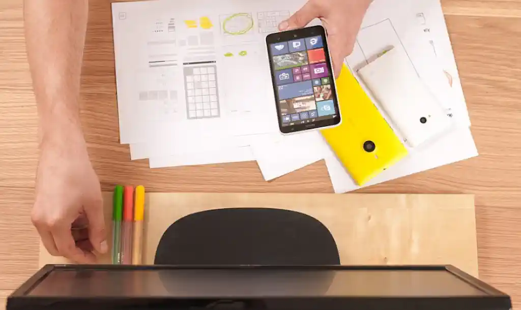 Korisničko iskustvo (UX) kao SEO faktor: Zašto Google gleda više od samog teksta?